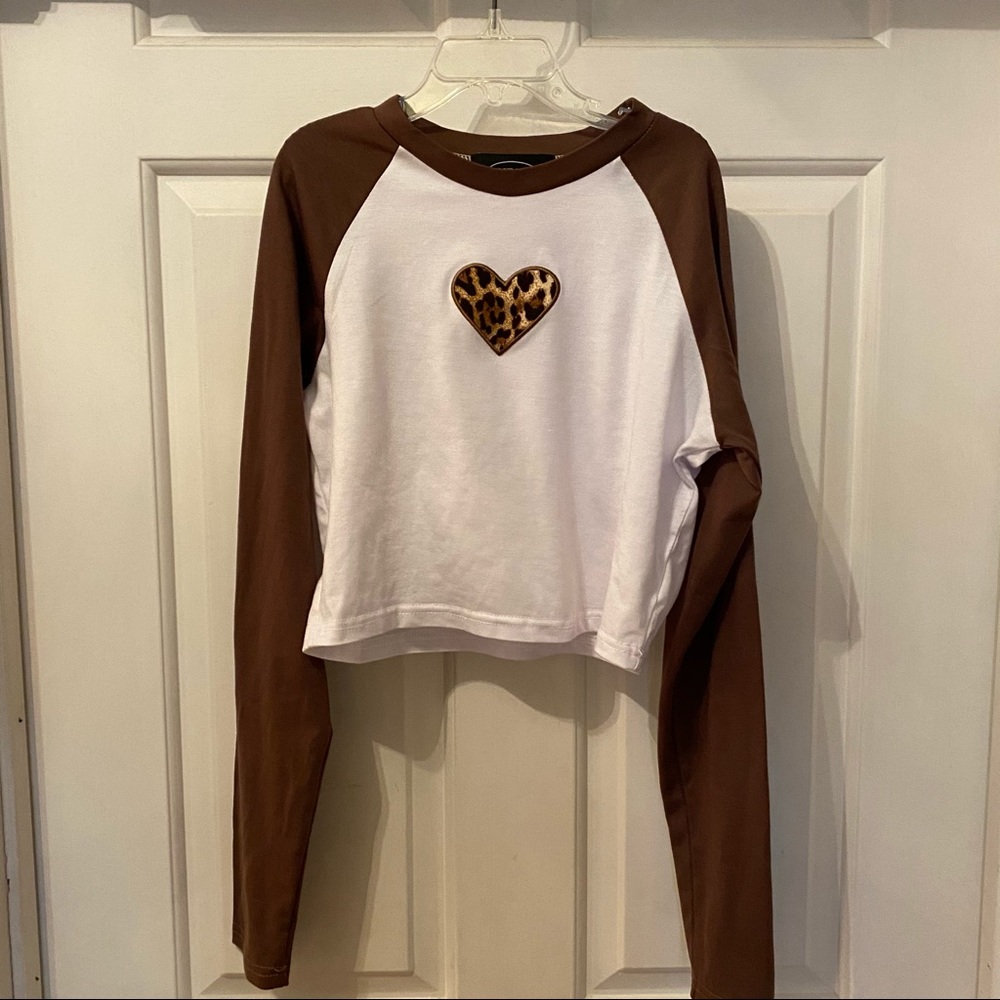Cider Leopard Print Heart Cropped T-Shirt